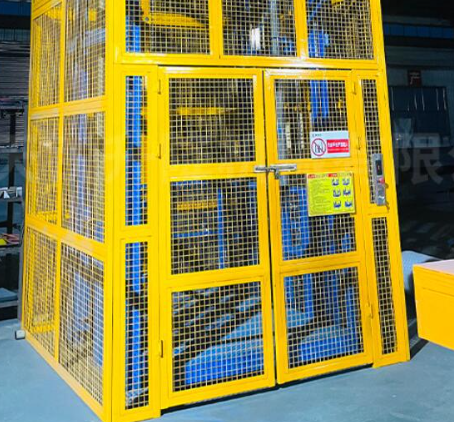 济南货梯可以安装在室外吗